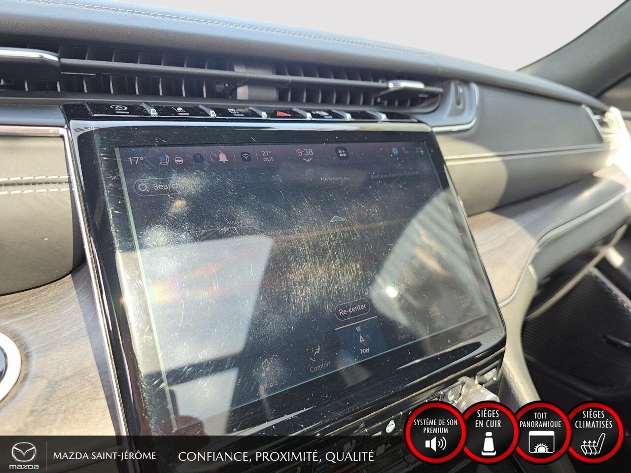Jeep Grand Cherokee Overland | CUIR NAPPA | TOIT COMMANDVIEW 2 RANGÉES | SIÈGES VENTILÉS | 4X4 2023 Noir Saint-Jérôme - photo #20