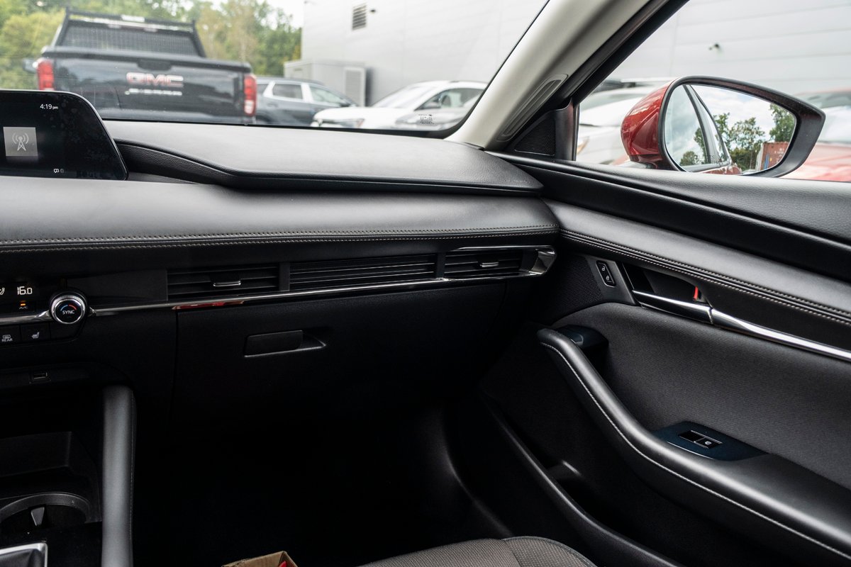 Mazda Mazda3 2019 Rouge Gatineau - photo #22