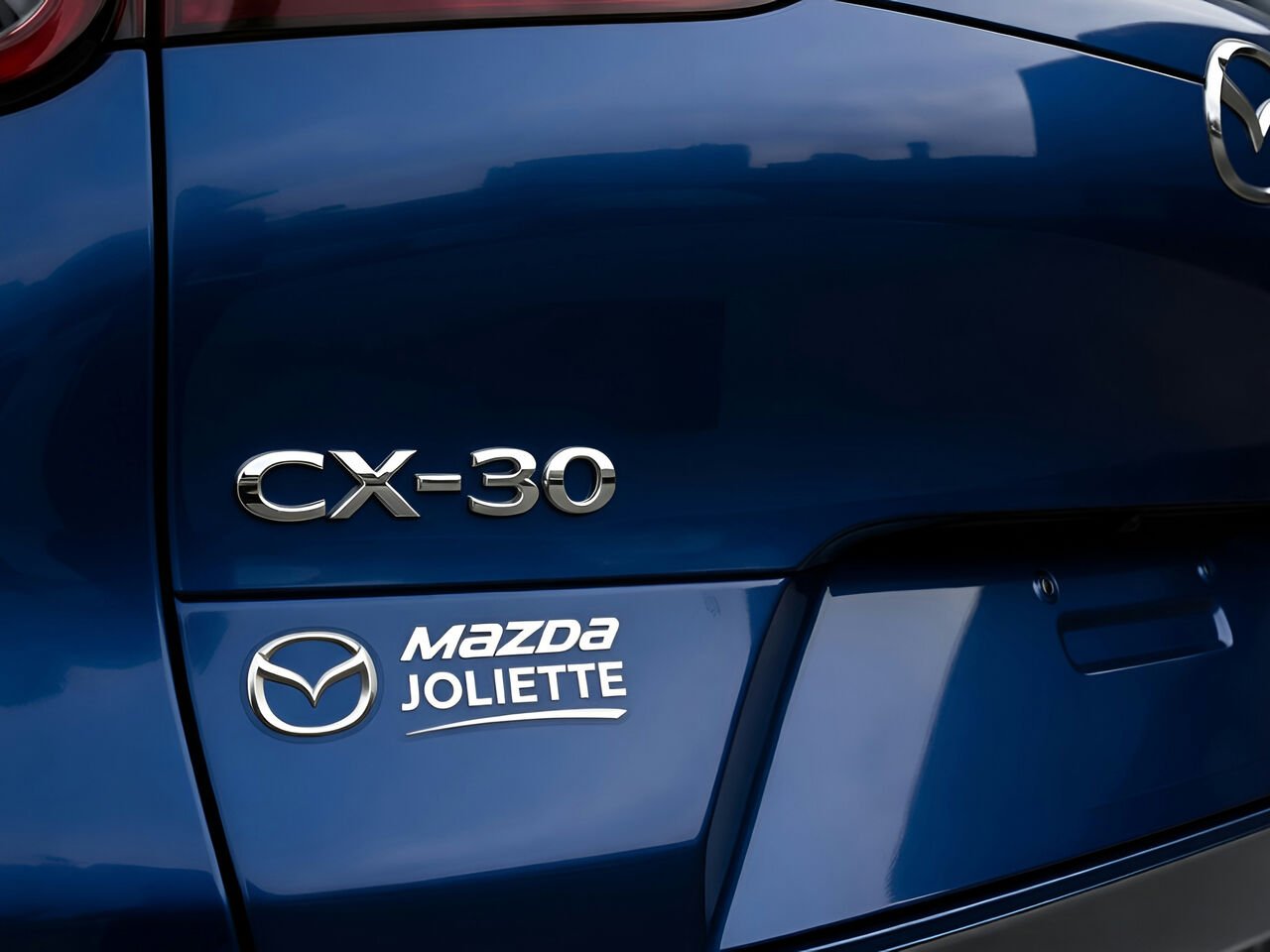 2026 MAZDA CX-30 Deep Crystal Blue Mica Notre-Dame-des-Prairies - photo #7