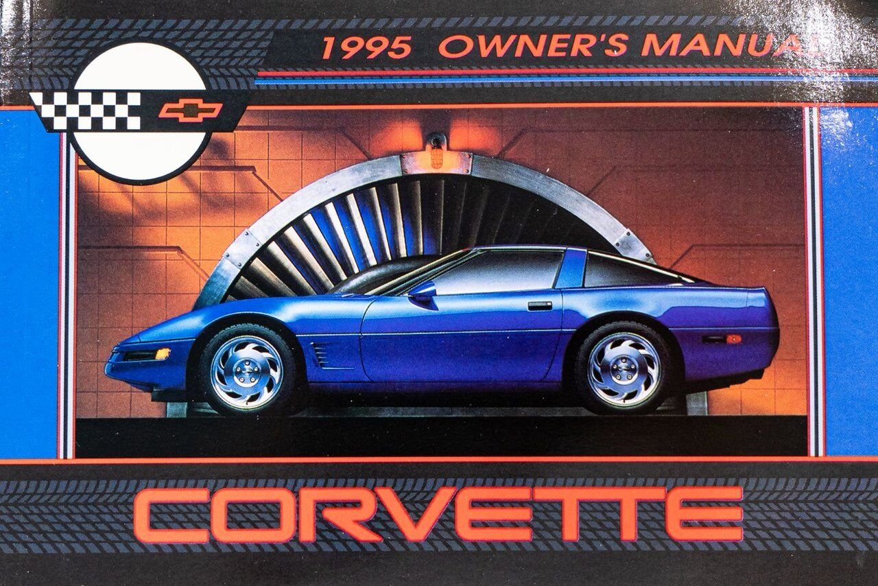 1995 Chevrolet Corvette *PRIX EN USD* RPO Z4Z PACE CAR PRESENTED IN DELIVERY PACKAGING WITH ONLY 192MILES (307KM) FROM NEW White Montreal - photo #33