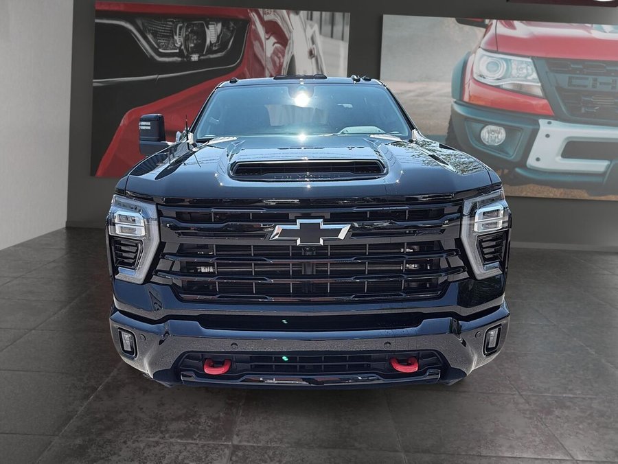 Chevrolet Silverado 2500HD LT cabine multiplace 4RM 159 po 2026 NOIR