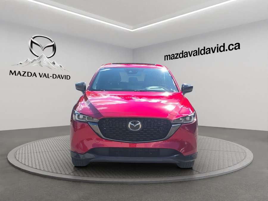 Mazda CX-5 SPORT DESIGN, TRACTION INTÉGRALE, TOIT OUVRANT, SIÈGES CHAUFFANTS AVANT/ARRIÈRE, NAVIGATION 2023 Rouge