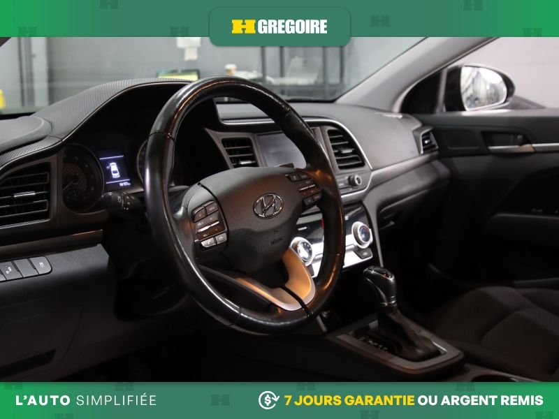2020 Hyundai Elantra Black Saint-Eustache - photo #8