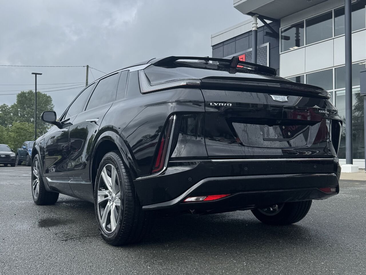 Cadillac LYRIQ 2024 Noir Granby - photo #4