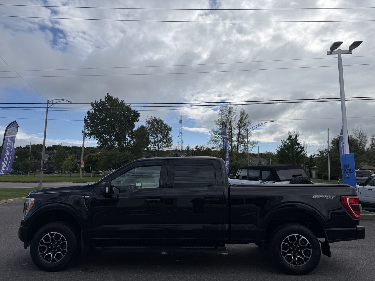 2023 Ford F150 SUPERCREW Black Montmagny - photo #4