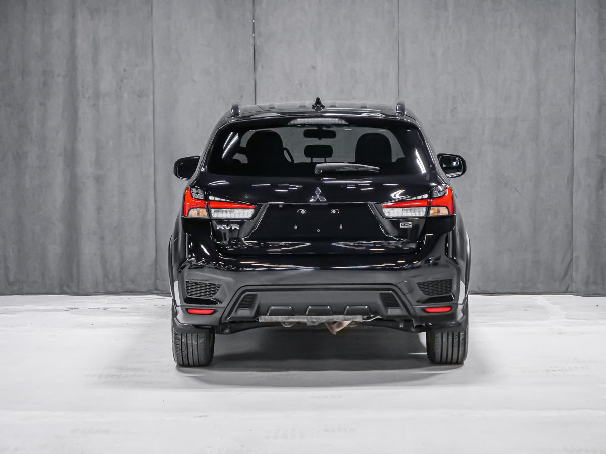 Mitsubishi RVR SE 2024 Noir Montréal - photo #4