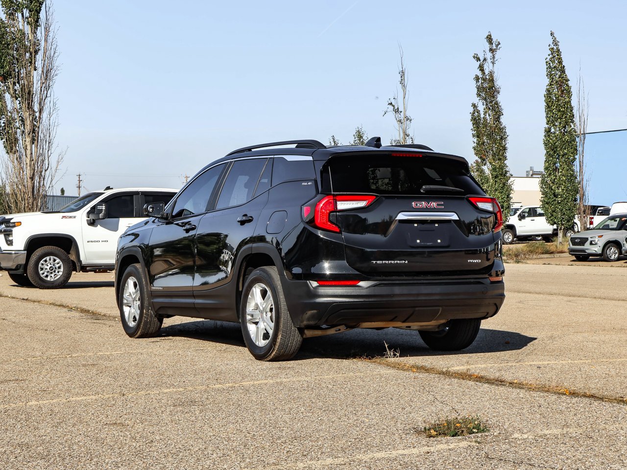 2023 GMC Terrain AWD 4dr SLE Black Sherwood Park - photo #5