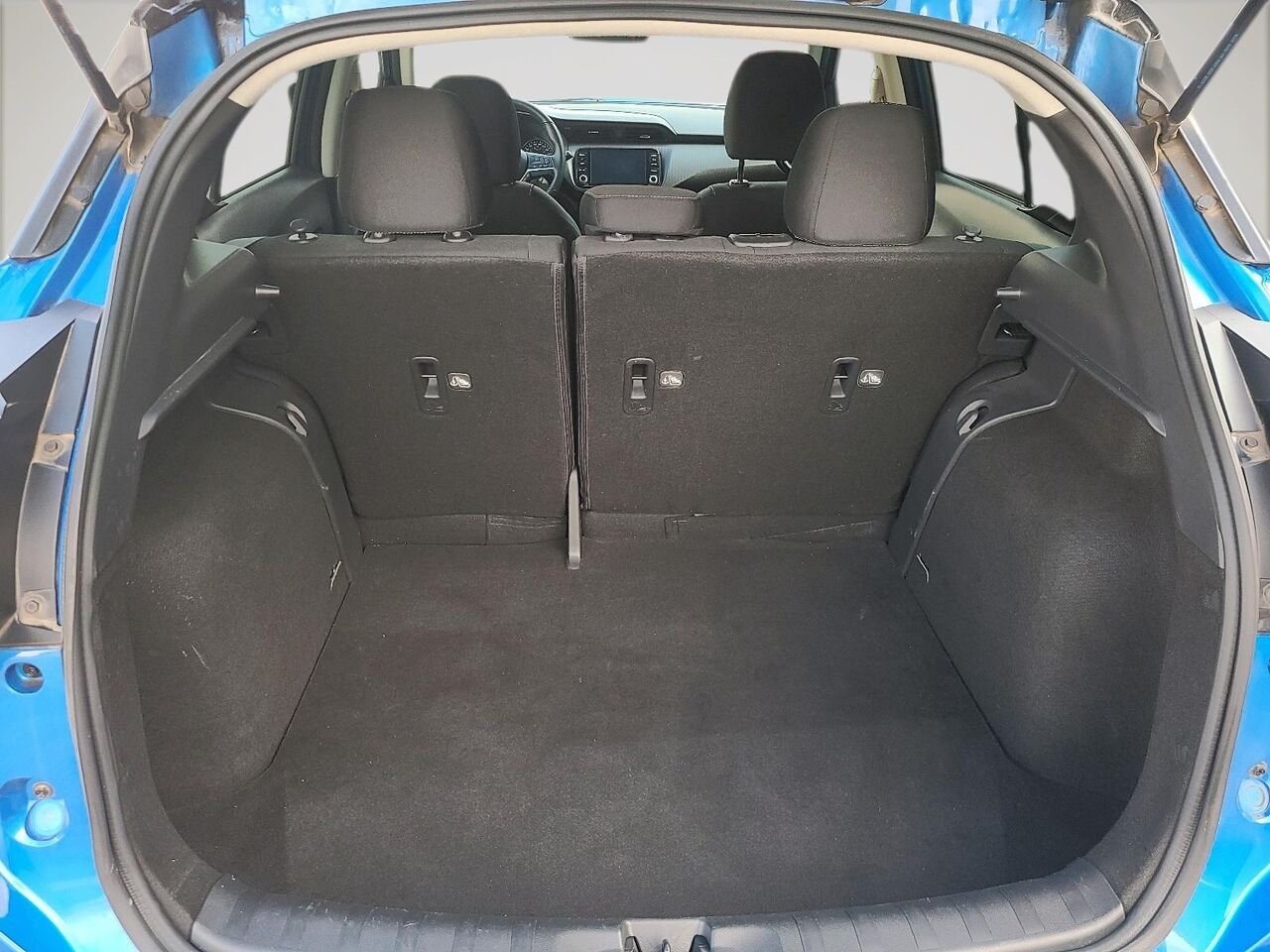 2021 Nissan Kicks SV TA Blue Québec - photo #5
