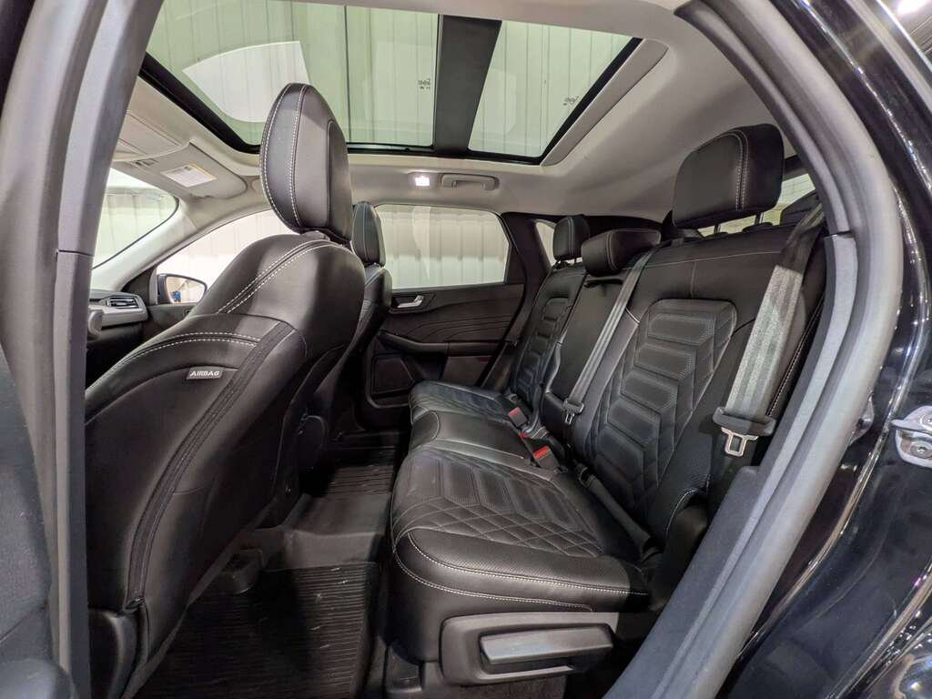 Ford Escape PHEV FWD 2024 Noir Val-David - photo #11