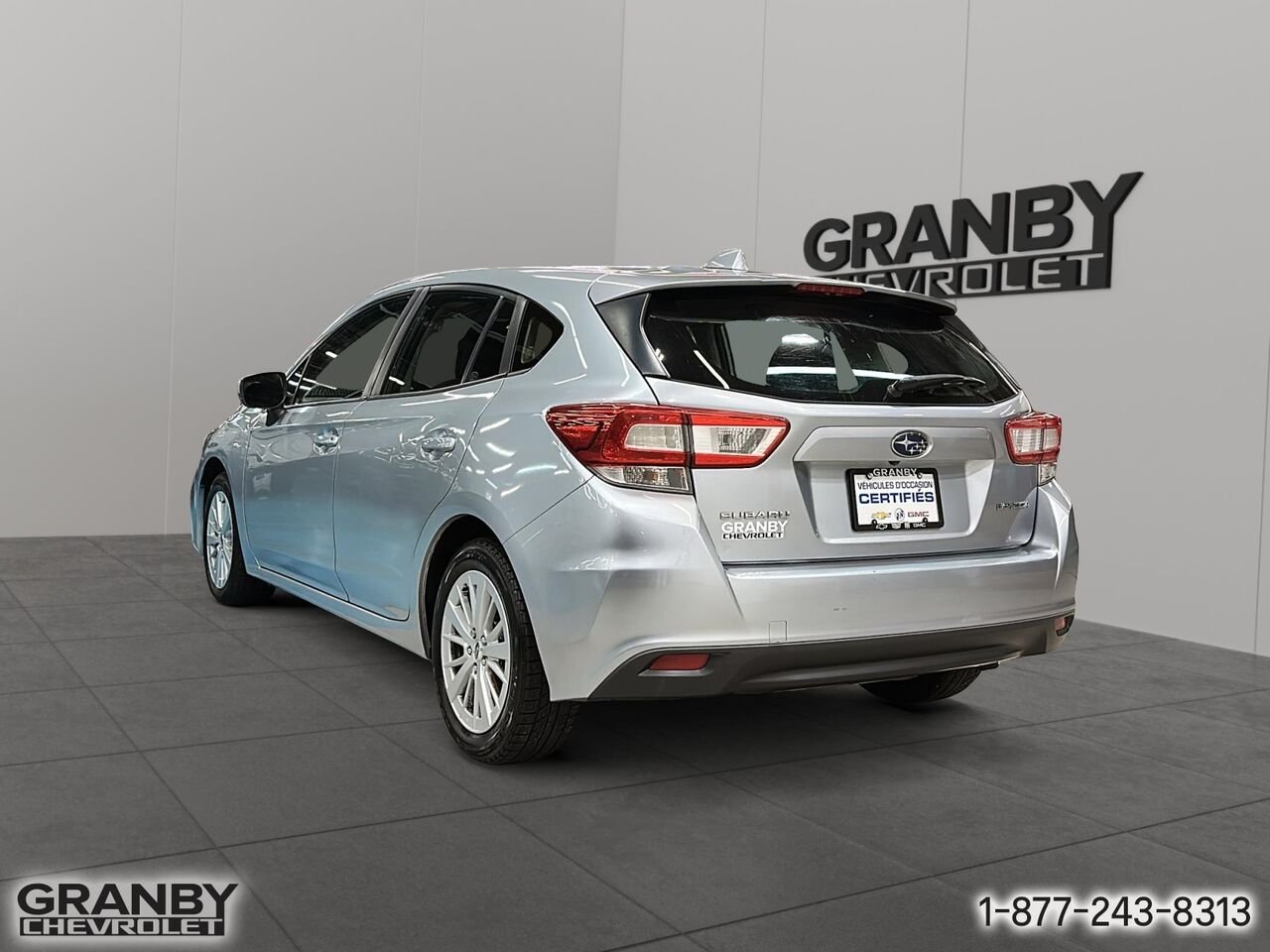 Subaru Impreza Touring AUTOMATIQUE | 26-0945A 2018 Gris Granby - photo #6