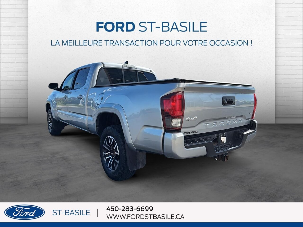 TOYOTA TACOMA 2023 Argent Saint-Basile-le-Grand - photo #4