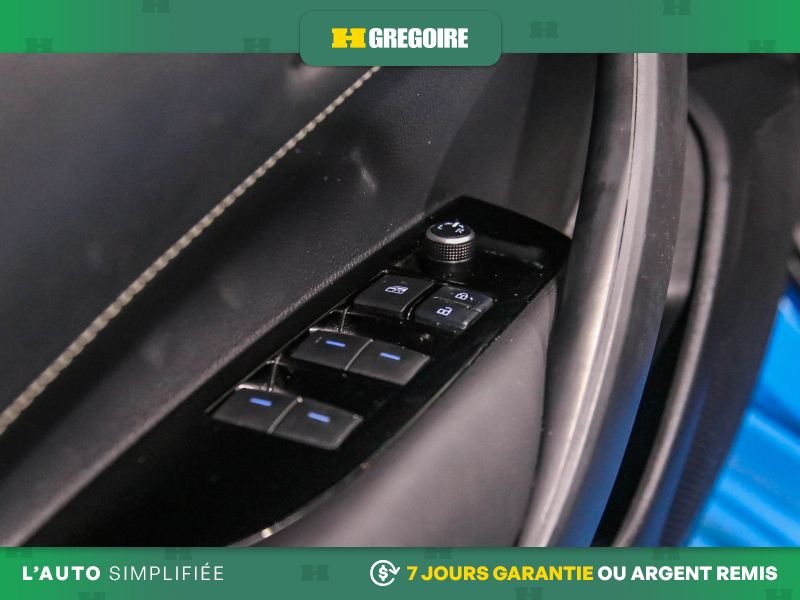 Toyota Corolla 822687 | SE CVT AUTO AC GR ELECT MAGS CAM RECUL BLEUTOOTH 2020 Bleu Laval - photo #15