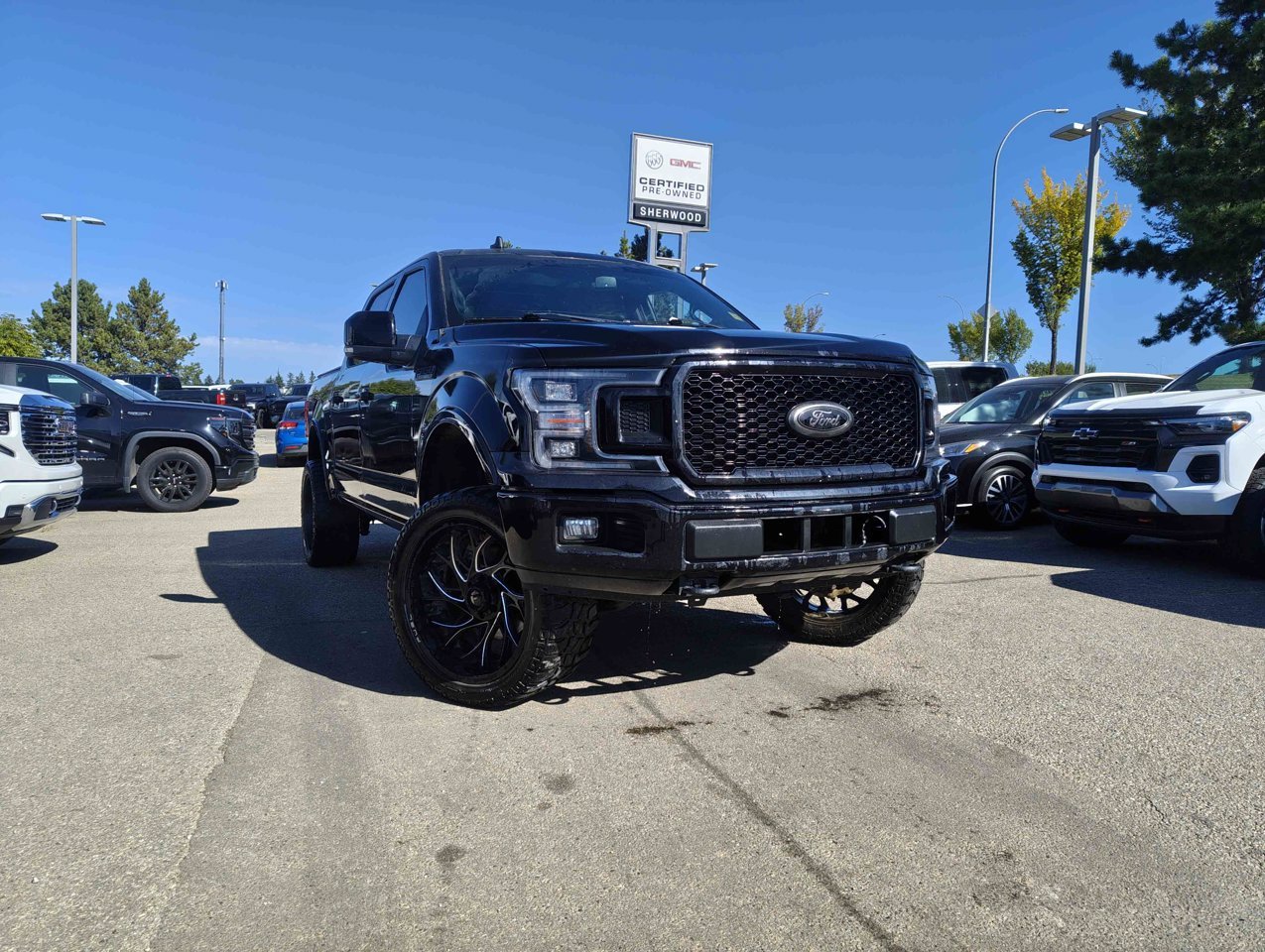 2020 Ford F-150 LARIAT 4WD SuperCrew 5.5' Box Black Sherwood Park - photo #1