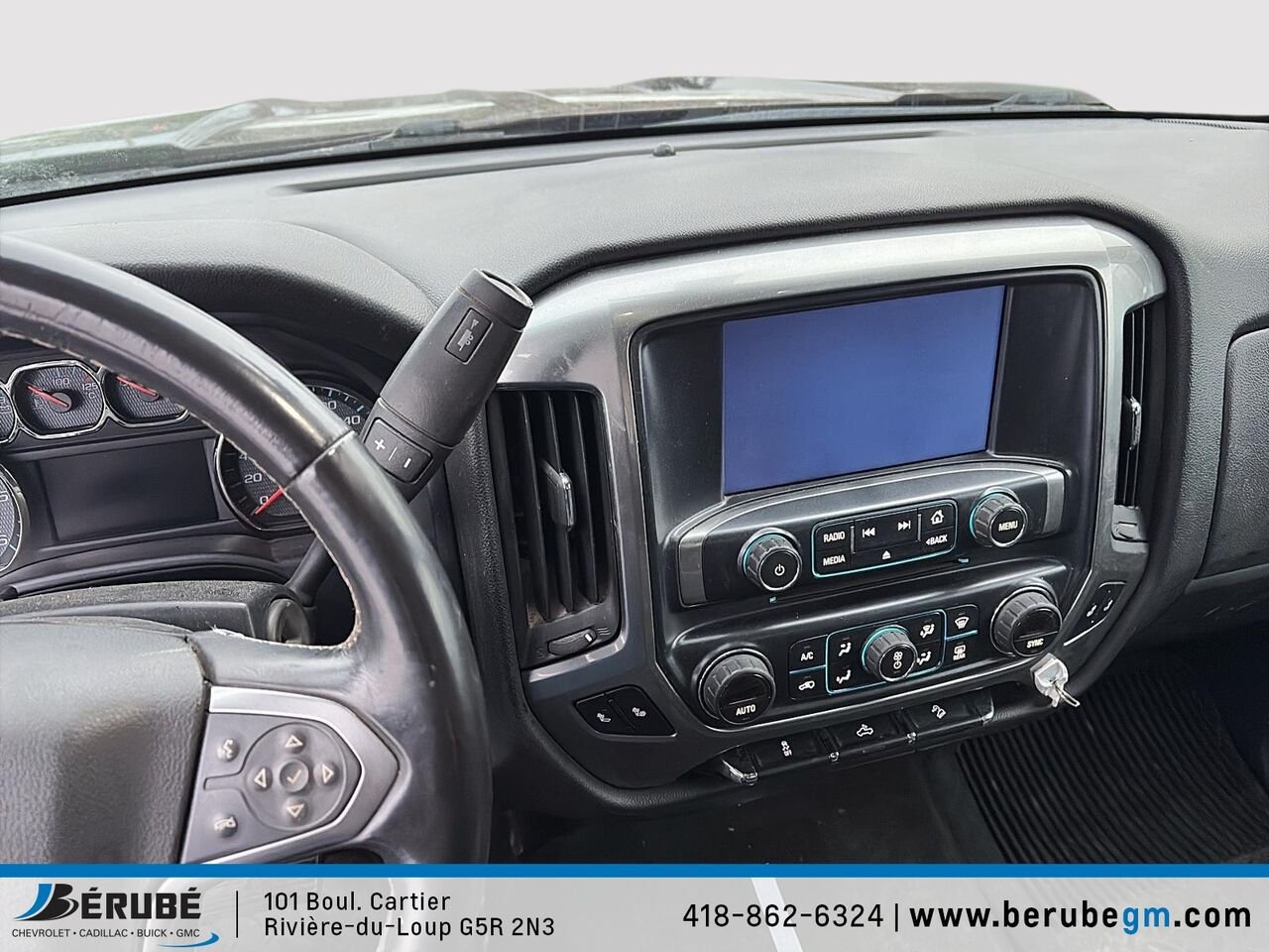 2016 CHEVROLET Silverado 1500 4WD Crew Cab Mauve Rivière-du-Loup - photo #6