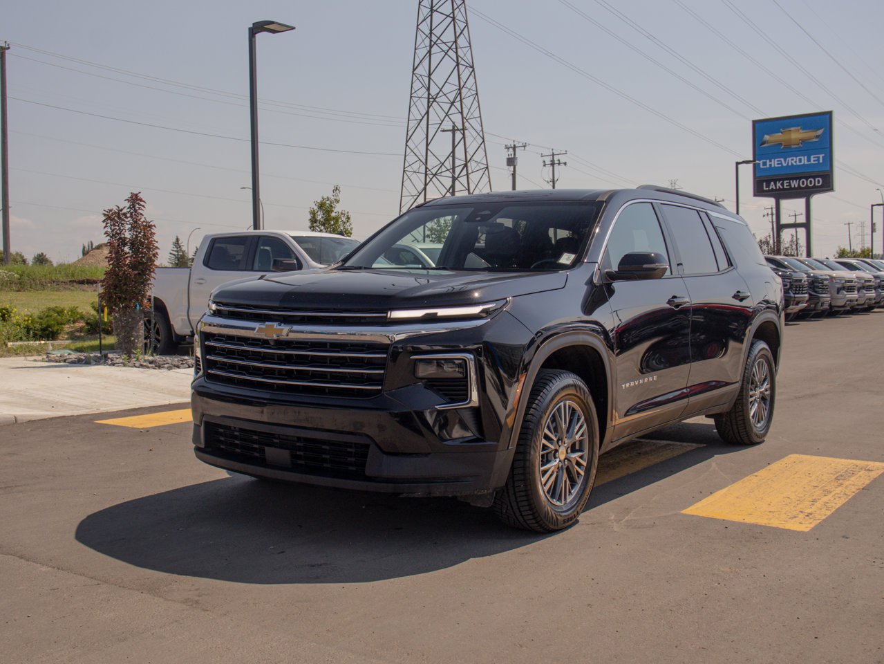 2026 Chevrolet Traverse AWD 4dr LT Black Sherwood Park - photo #3