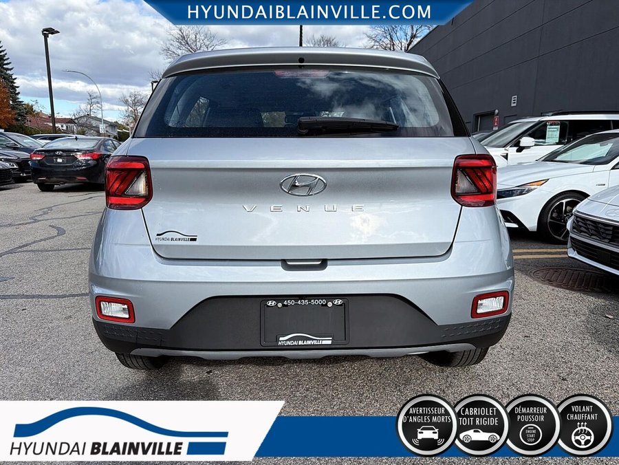 2023 Hyundai Venue Preferred IVT Silver