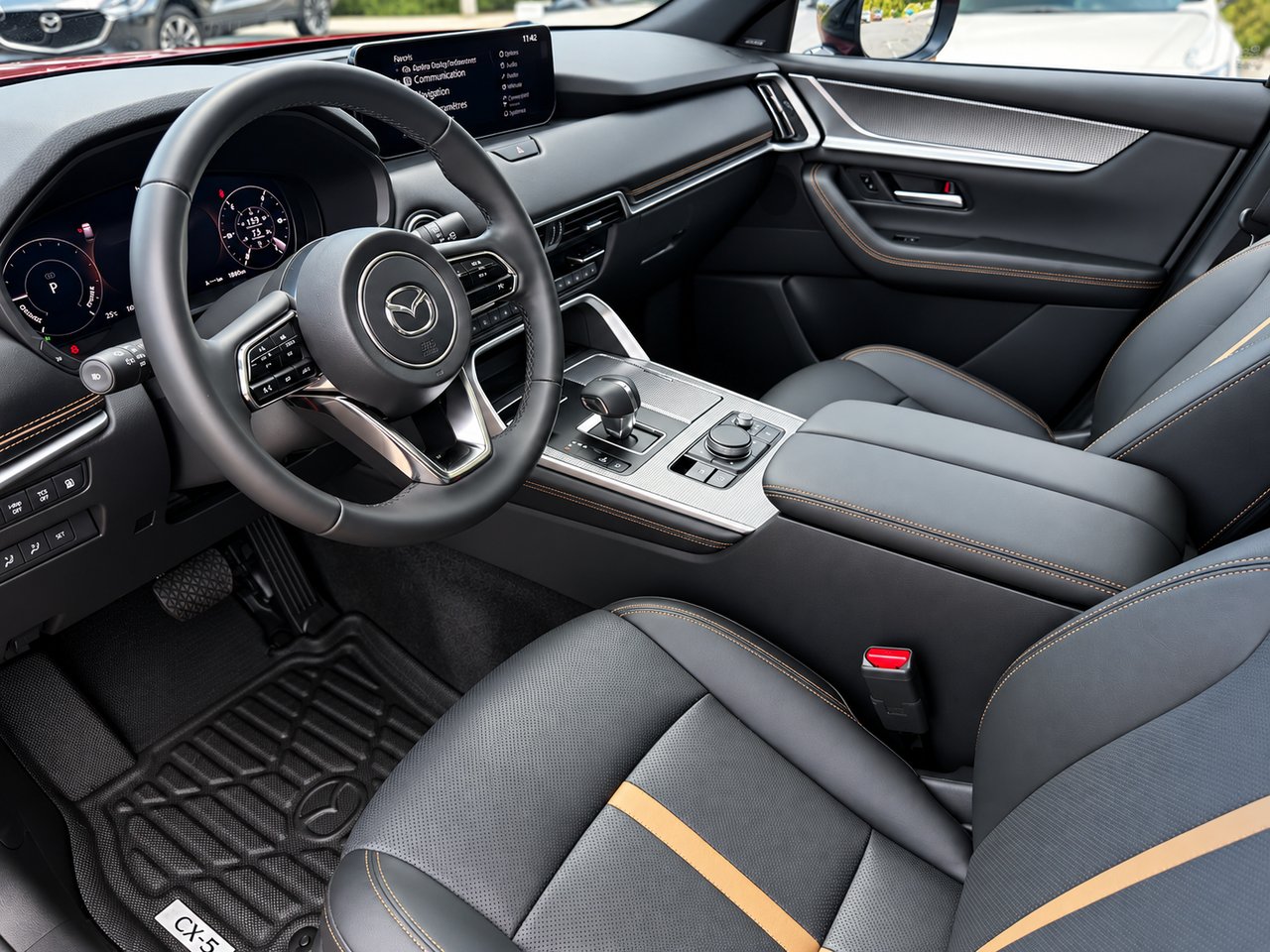 Mazda CX-70 hybride rechargeable GT 2025 Noir Châteauguay - photo #1