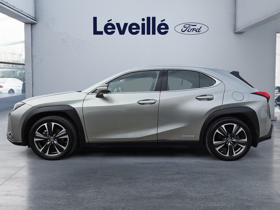 Lexus UX UX 250h CVT ** ENTIEREMENT EQUIPE ** TOIT OUVRANT ** CARFAX CLEAN ** 2021 Gris