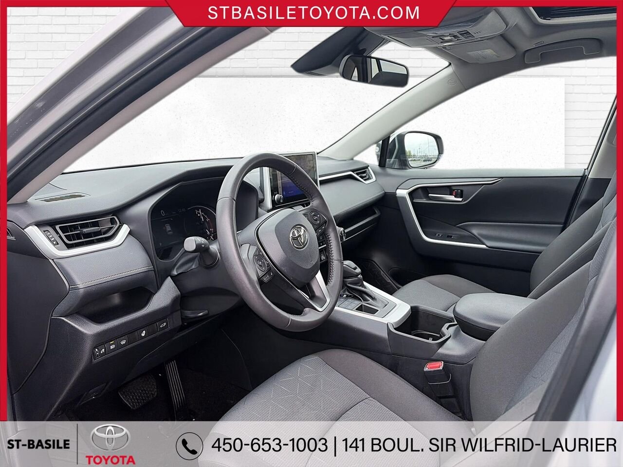 Toyota RAV4 2025 Ciel argent métallisé Saint-Basile-le-Grand - photo #11