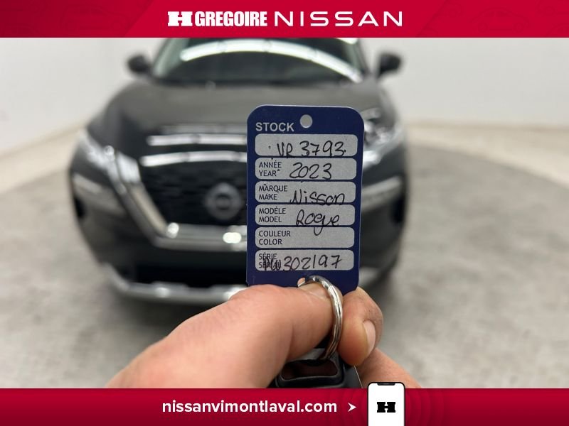 2023 Nissan Rogue Black Saint-Eustache - photo #13