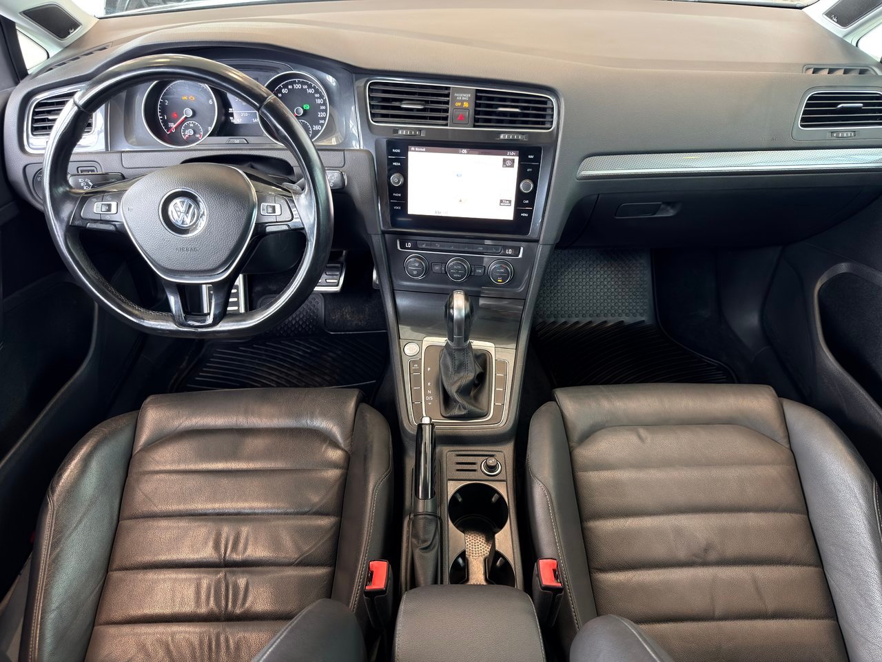 Volkswagen Golf Alltrack 2019 Gris Notre-Dame-des-Prairies - photo #22