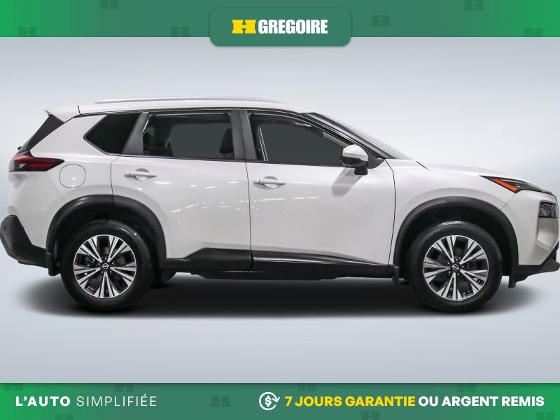 Nissan Rogue 2022 Blanc Laval - photo #10