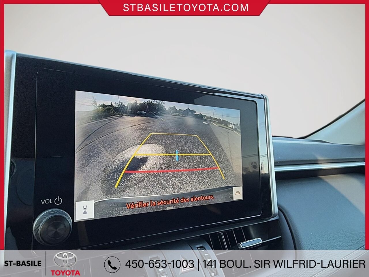2025 TOYOTA RAV4 Midnight Black Metallic Saint-Basile-le-Grand - photo #19