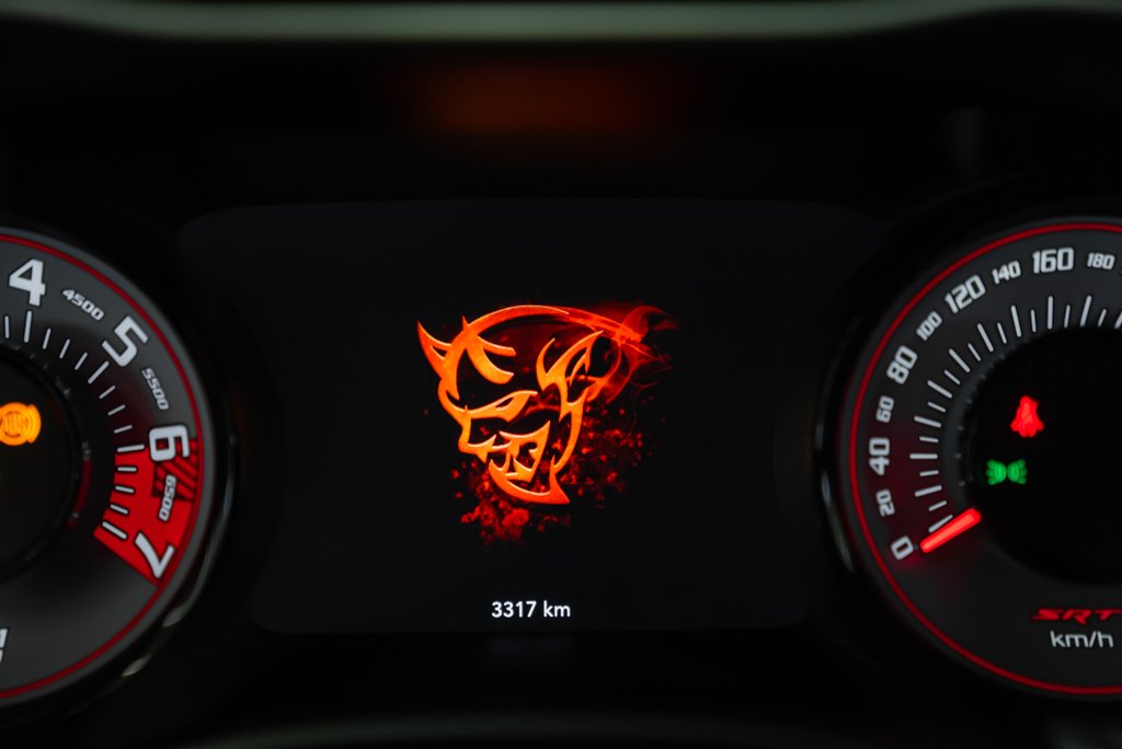 Dodge Challenger SRT Demon RWD / Crate included + Sunroof 2018 Rouge Kirkland - photo #19