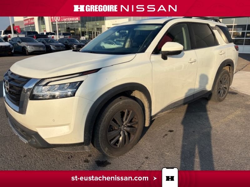 2022 Nissan Pathfinder White Saint-Eustache - photo #5