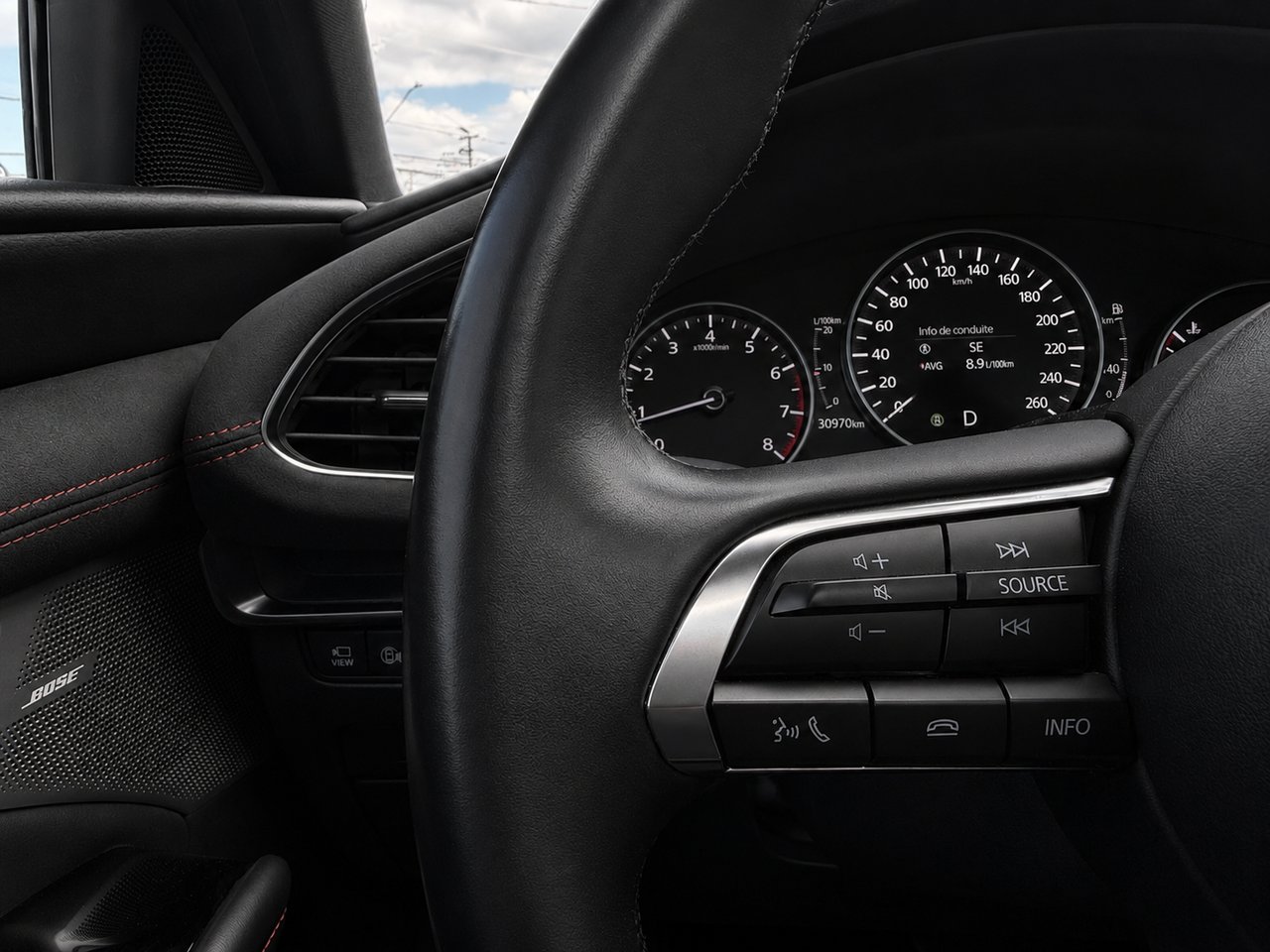 Mazda Mazda3 Sport JAMAIS ACCIDENTÉ / EDITION SUNA / AWD (4X4) / 2.5L TURBO / APPLE CARPLAY ET ANDROID AUTO 2025 Beige Châteauguay - photo #17