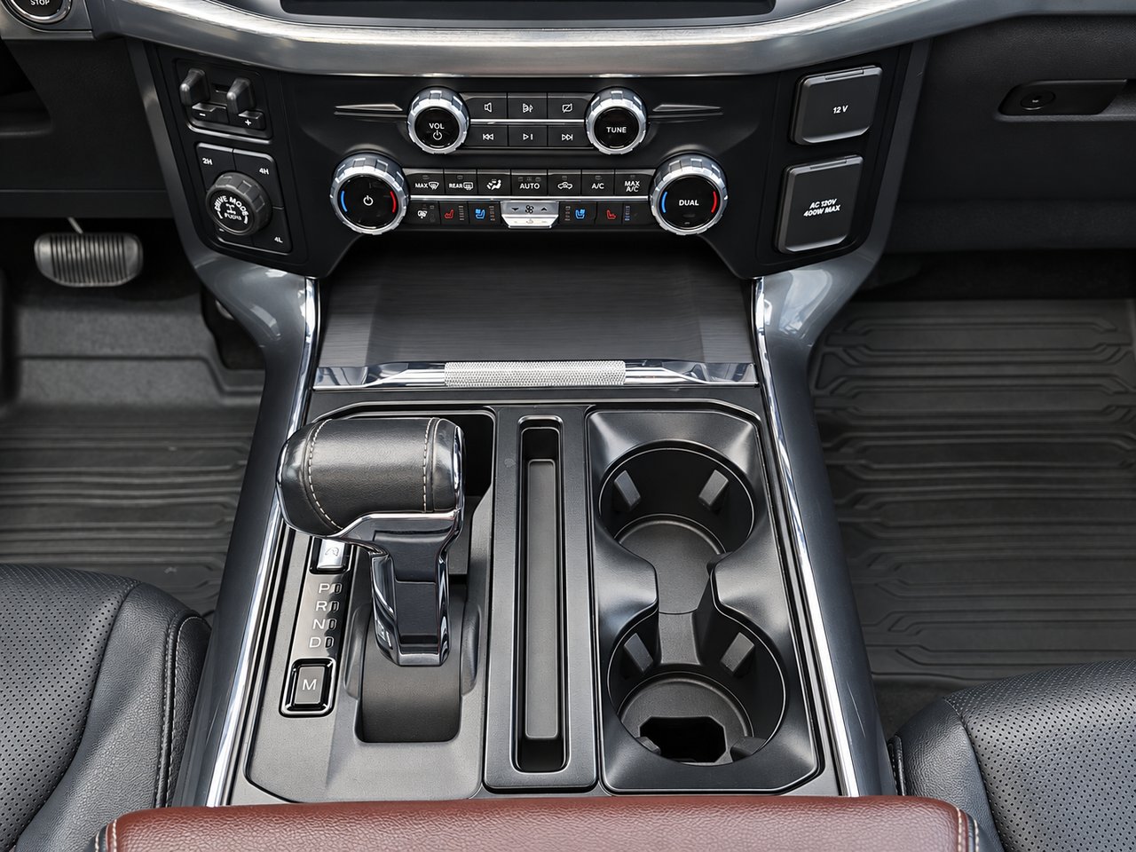 2023 Ford F-150 LARIAT, SuperCrew Black Val-David - photo #23