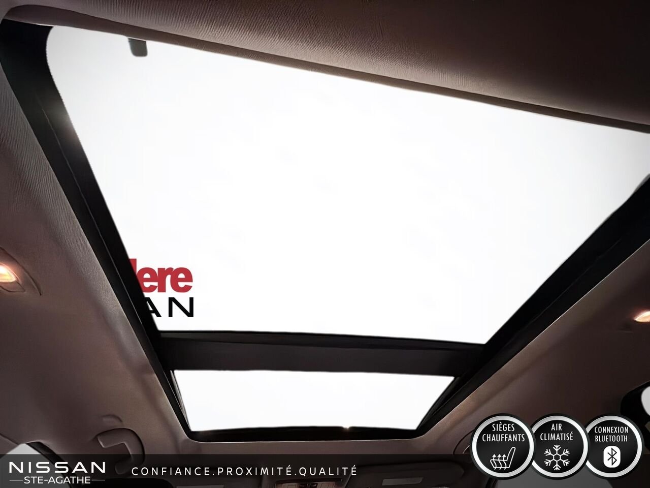 Nissan Rogue SV TI | SEULEMENT 27 125 KM | ENSEMBLE TOIT OUVRANT | SIÈGES CHAUFFANTS 2023 Blanc Saint-Jérôme - photo #12