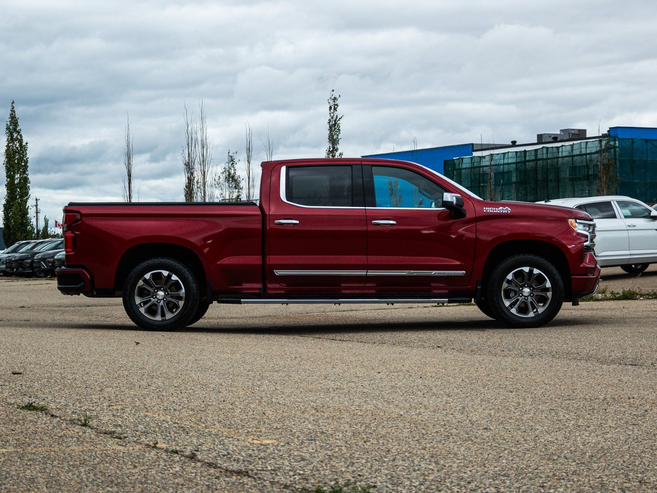 2024 Chevrolet Silverado 1500 4WD Crew Cab 147 High Country Red Sherwood Park - photo #14