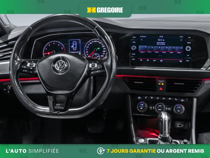 2019 Volkswagen Jetta White Laval - photo #16