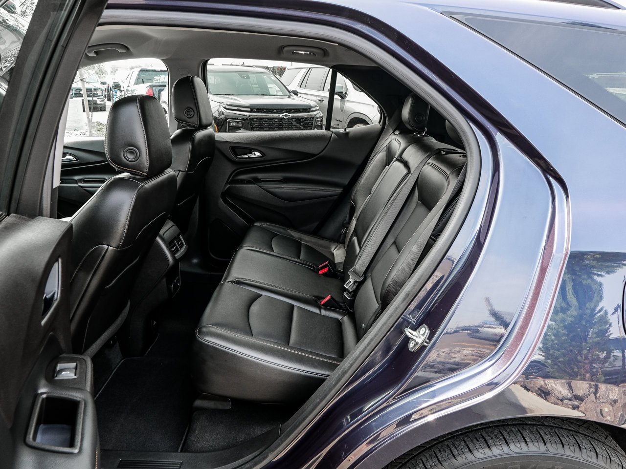 2018 Chevrolet Equinox AWD 4dr Premier w/3LZ Blue Sherwood Park - photo #31
