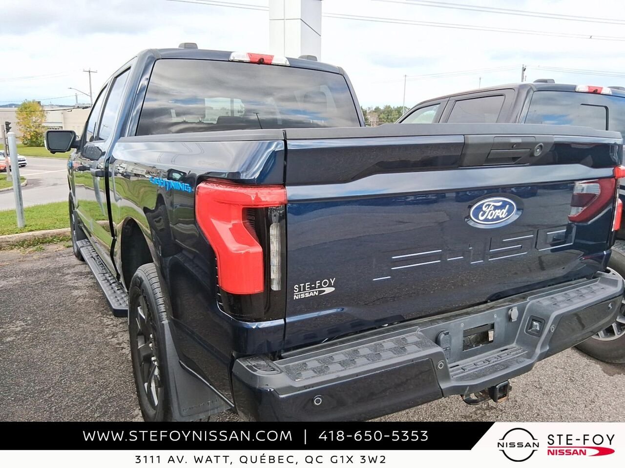 Ford F-150 Lightning XLT STANDARD RANGE 2024 Bleu Ste-Foy - photo #2