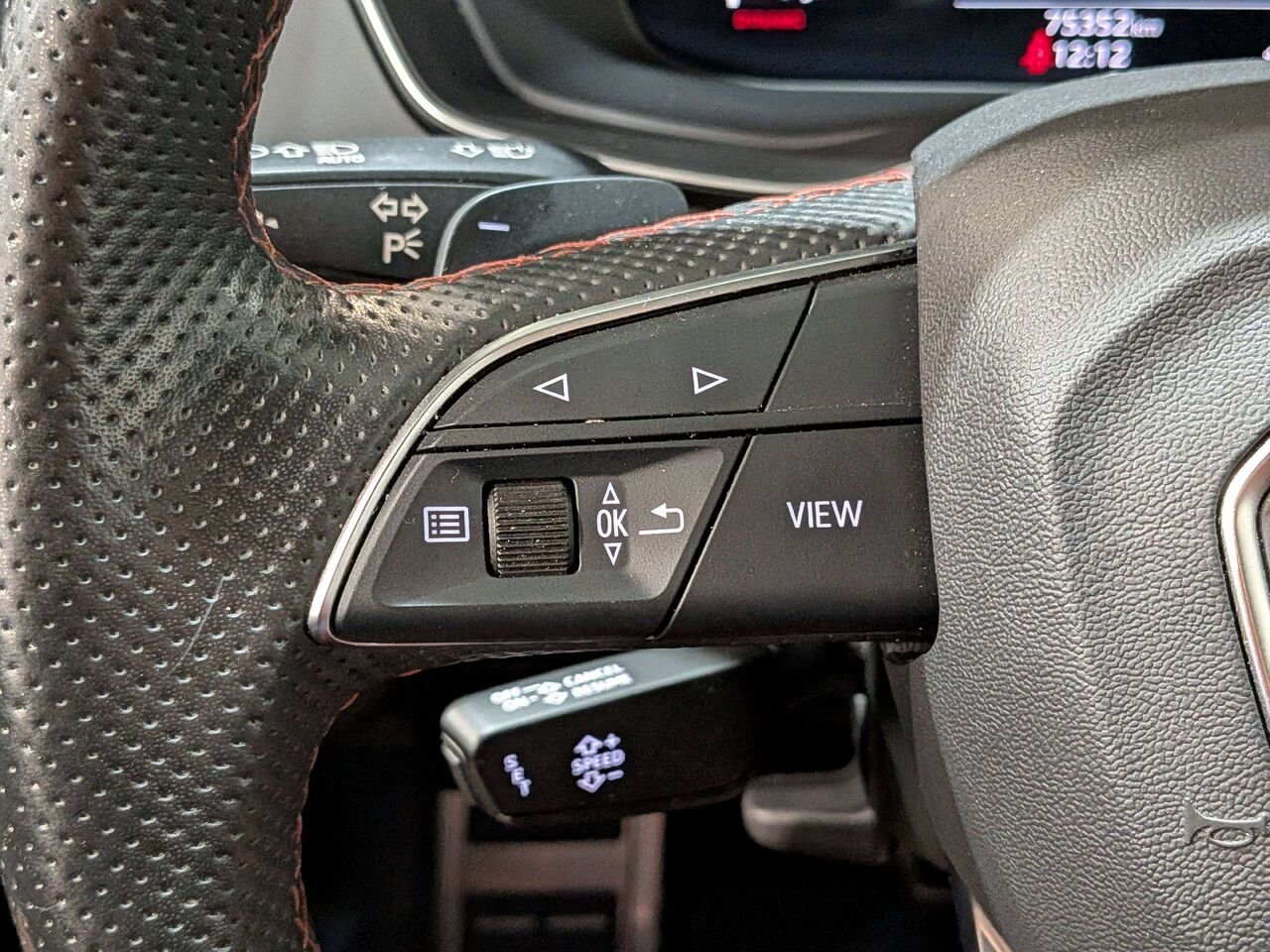 2022 Audi SQ5 Progressiv 3.0 TFSI quattro Black Val-David - photo #15