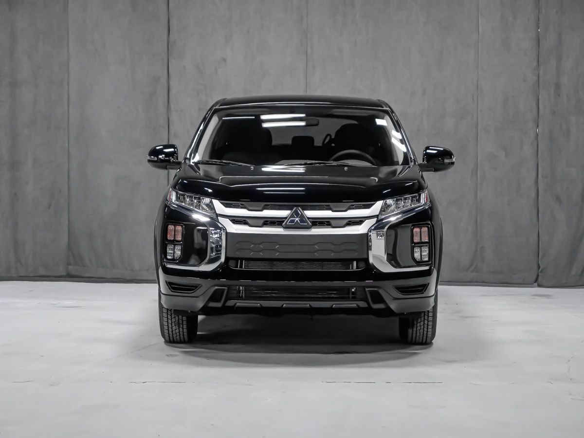 Mitsubishi RVR SE 2026 Noir Labrador Montréal - photo #3
