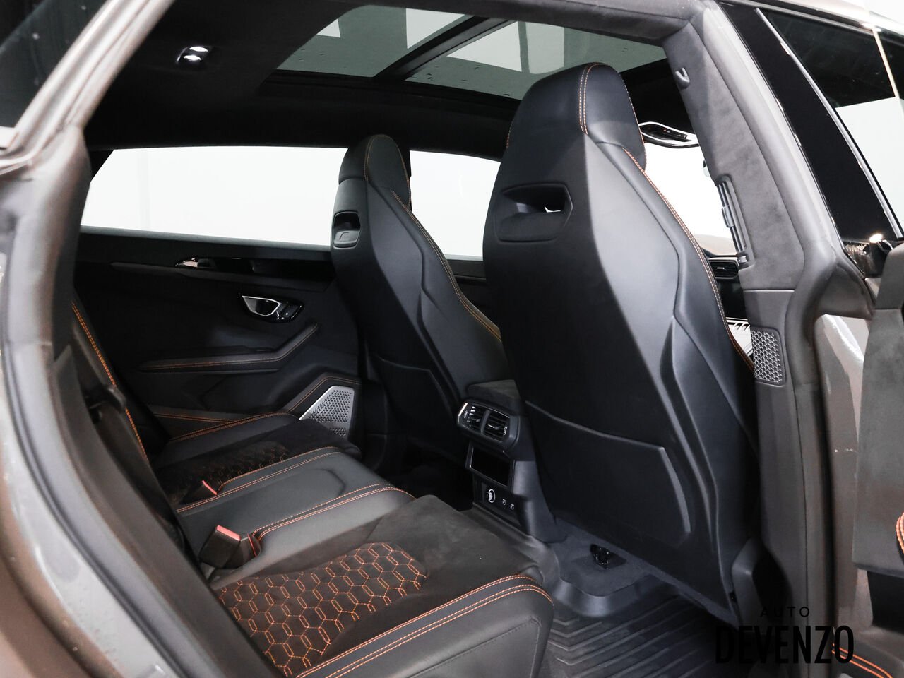 2022 Lamborghini Urus Grey Saint-Eustache - photo #6