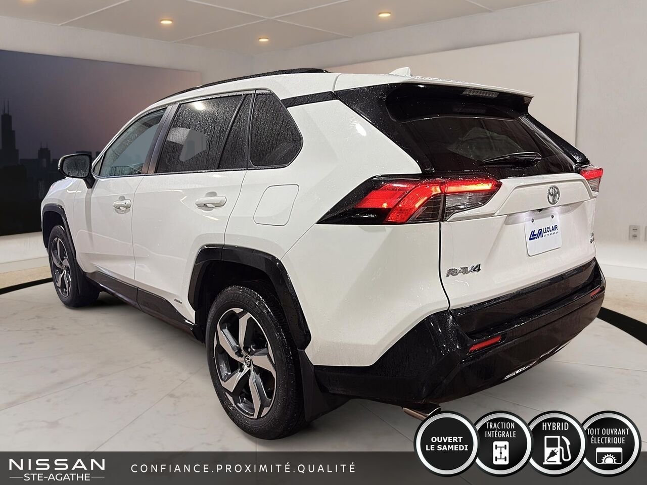 2025 Toyota RAV4 hybride rechargeable SE TI White Saint-Jérôme - photo #4