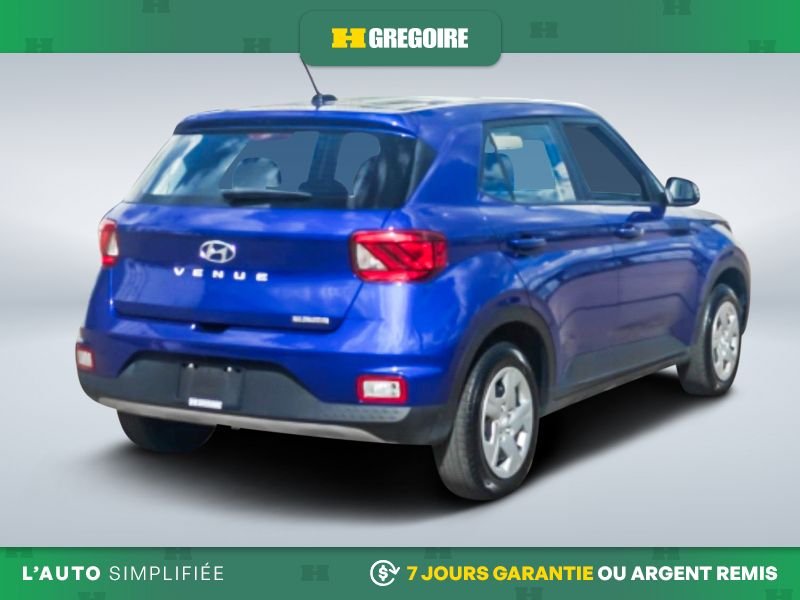 2023 Hyundai Venue Blue Blainville - photo #8