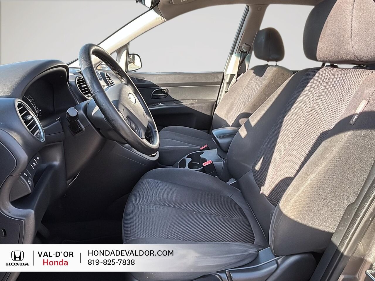 2012 Kia Rondo Familiale 4 portes, 4 cyl. en ligne, EX Silver Val-d'Or - photo #6
