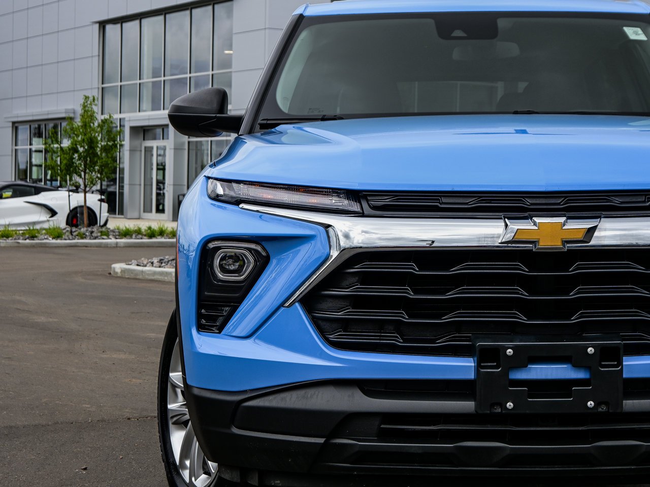 2024 Chevrolet Trailblazer AWD 4dr LS Blue Sherwood Park - photo #4