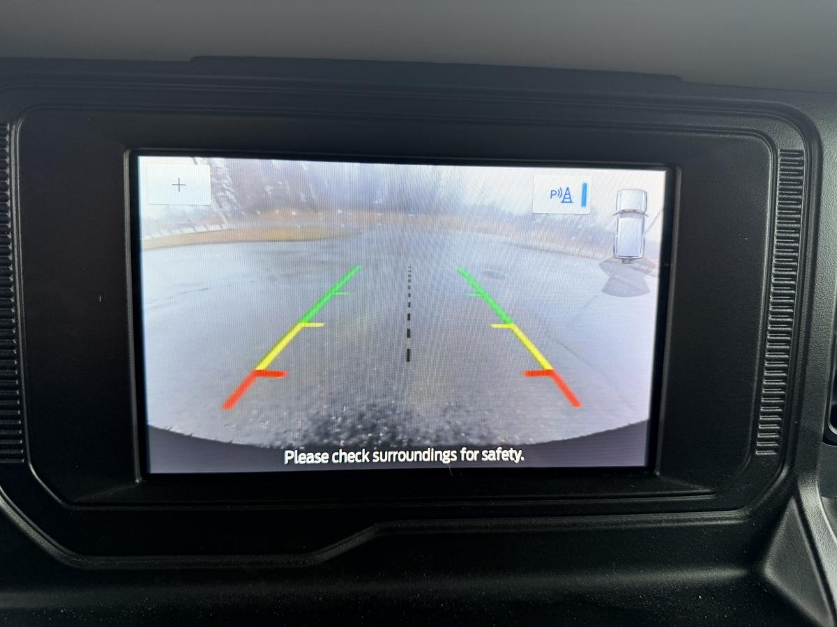 2021 Ford Bronco Yellow  - photo #15