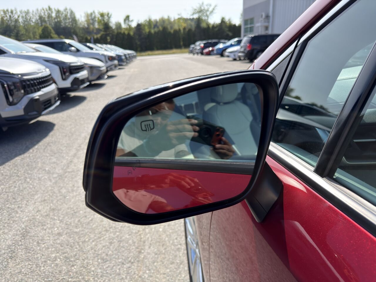 2022 Toyota Sienna Red Thetford Mines - photo #8