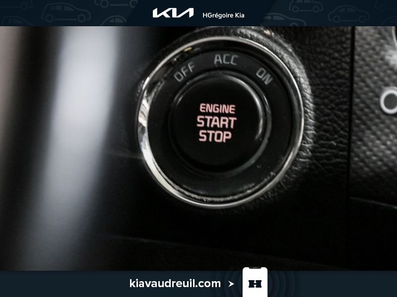 2017 Kia Forte Red Laval - photo #17