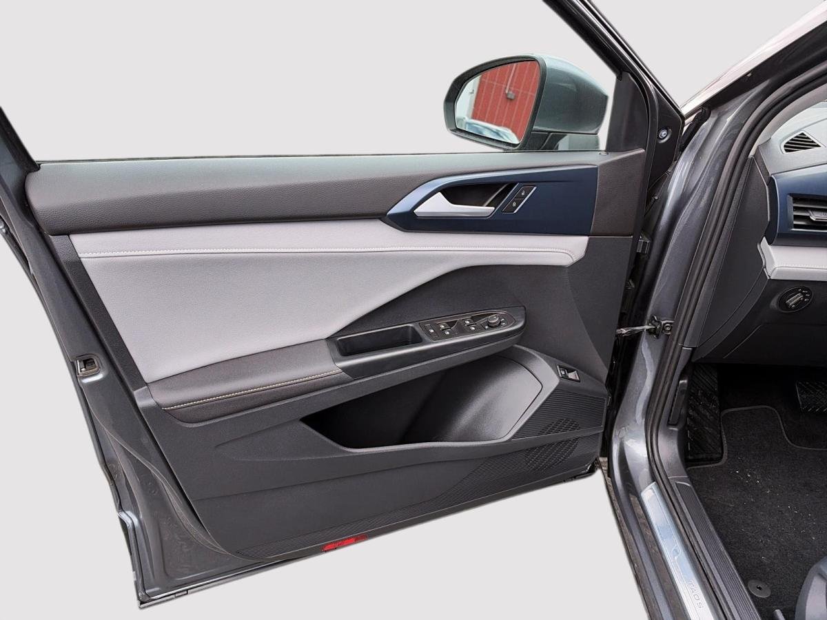 Volkswagen Taos 2024 Gris Rouyn-Noranda - photo #7