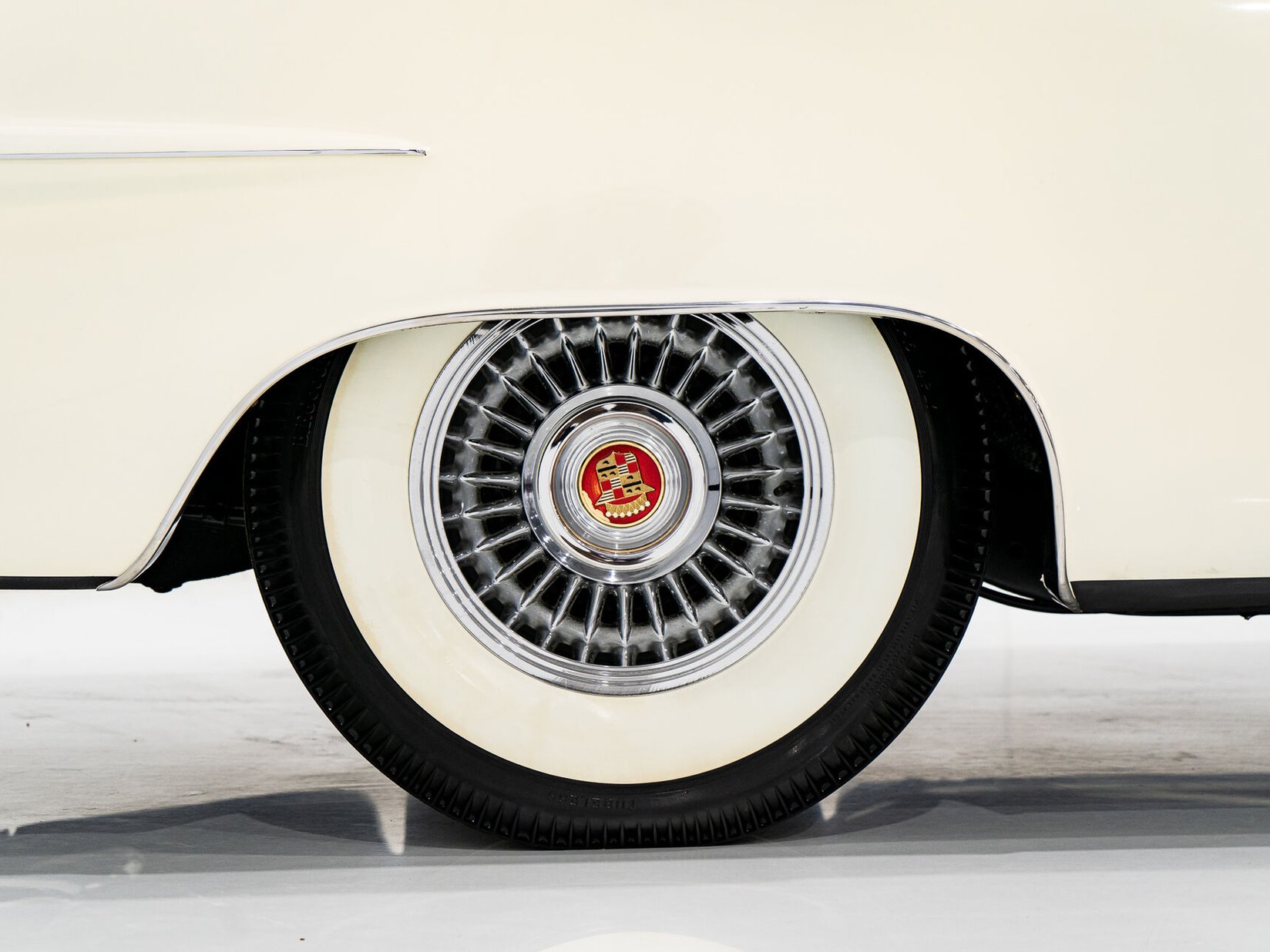 Cadillac Eldorado Seville With Factory A/C | PRIX EN USD 1956 Blanc Montréal - photo #46