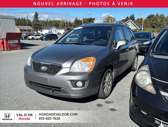 Kia Rondo Familiale 4 portes, 4 cyl. en ligne, EX 2012 Argent