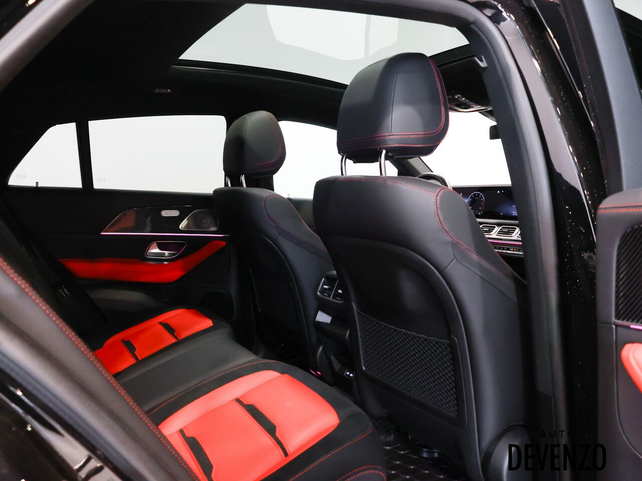 2024 Mercedes-Benz GLE Black Saint-Eustache - photo #6